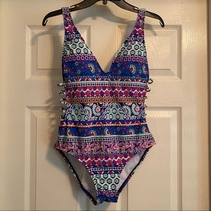 NWT One-piece swimsuit